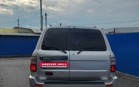 Toyota Land Cruiser 100 рестайлинг 2, 2003 год, 1 400 000 рублей, 7 фотография