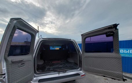 Toyota Land Cruiser 100 рестайлинг 2, 2003 год, 1 400 000 рублей, 24 фотография