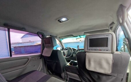 Toyota Land Cruiser 100 рестайлинг 2, 2003 год, 1 400 000 рублей, 29 фотография