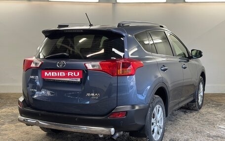 Toyota RAV4, 2013 год, 1 520 000 рублей, 4 фотография