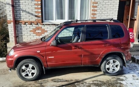 Chevrolet Niva I рестайлинг, 2012 год, 600 000 рублей, 2 фотография