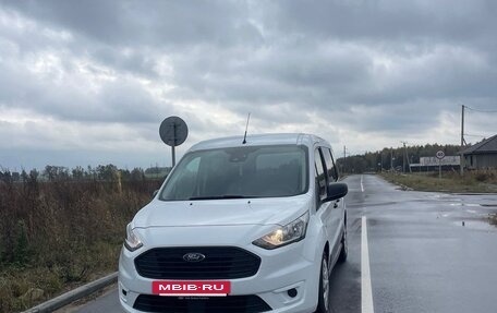 Ford Tourneo Connect II рестайлинг, 2020 год, 8 фотография