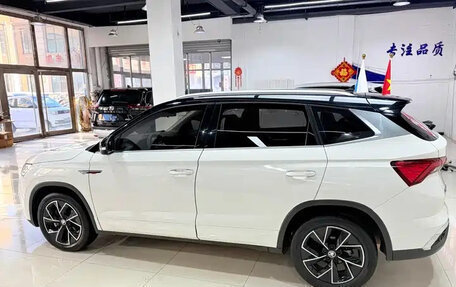 Skoda Kamiq I, 2022 год, 1 800 000 рублей, 5 фотография