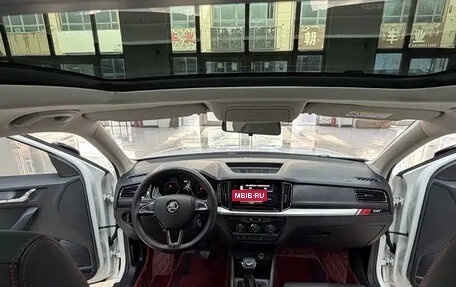 Skoda Kamiq I, 2022 год, 1 800 000 рублей, 18 фотография