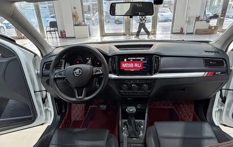 Skoda Kamiq I, 2022 год, 1 800 000 рублей, 17 фотография