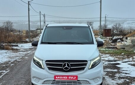 Mercedes-Benz Vito, 2017 год, 3 637 000 рублей, 1 фотография