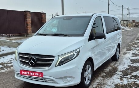 Mercedes-Benz Vito, 2017 год, 3 637 000 рублей, 3 фотография