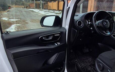 Mercedes-Benz Vito, 2017 год, 3 637 000 рублей, 13 фотография