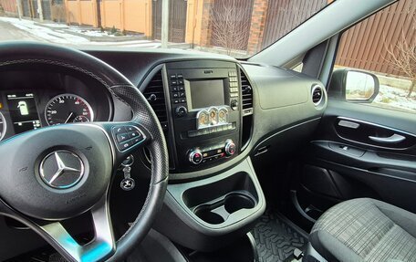 Mercedes-Benz Vito, 2017 год, 3 637 000 рублей, 16 фотография