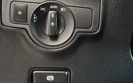 Mercedes-Benz Vito, 2017 год, 3 637 000 рублей, 26 фотография