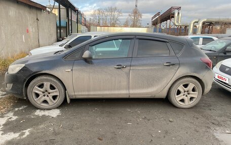 Opel Astra J, 2011 год, 535 000 рублей, 4 фотография