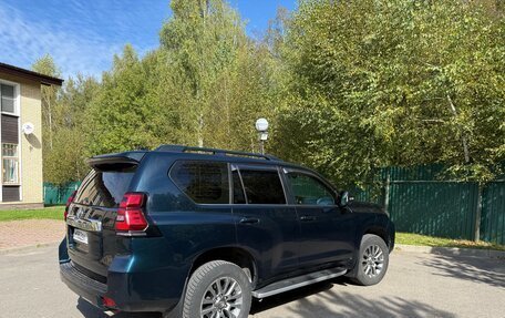 Toyota Land Cruiser Prado 150 рестайлинг 2, 2018 год, 3 999 000 рублей, 2 фотография