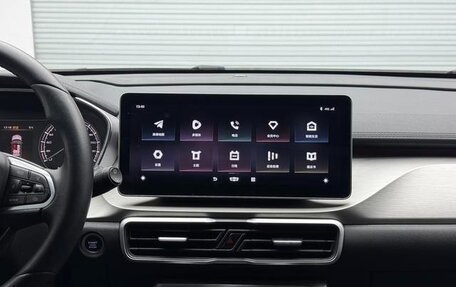 Geely Coolray I, 2022 год, 1 410 000 рублей, 15 фотография