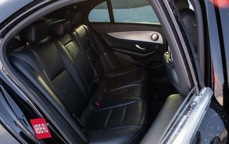 Mercedes-Benz E-Класс, 2016 год, 2 380 000 рублей, 31 фотография