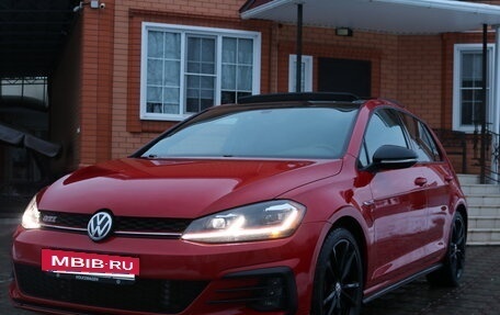 Volkswagen Golf GTI VII, 2020 год, 2 450 000 рублей, 3 фотография