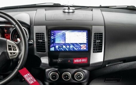 Mitsubishi Outlander III рестайлинг 3, 2008 год, 1 075 000 рублей, 11 фотография