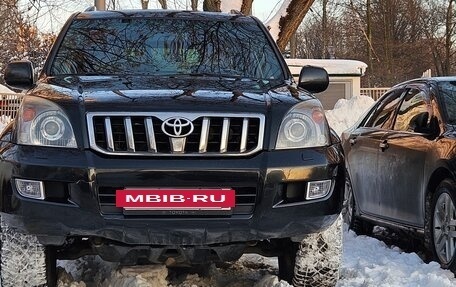 Toyota Land Cruiser Prado 120 рестайлинг, 2008 год, 2 100 000 рублей, 2 фотография