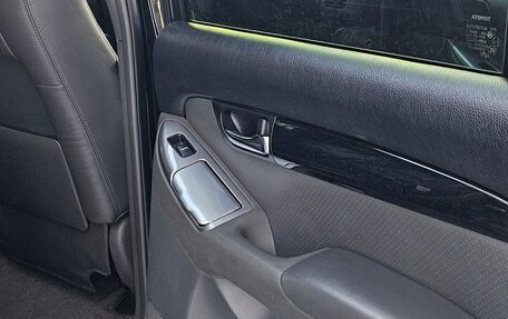 Toyota Land Cruiser Prado 120 рестайлинг, 2008 год, 2 100 000 рублей, 18 фотография