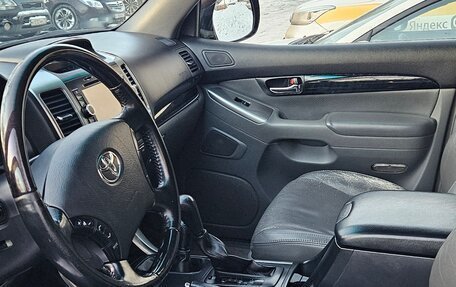 Toyota Land Cruiser Prado 120 рестайлинг, 2008 год, 2 100 000 рублей, 35 фотография