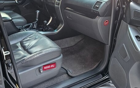 Toyota Land Cruiser Prado 120 рестайлинг, 2008 год, 2 100 000 рублей, 25 фотография