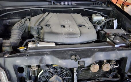 Toyota Land Cruiser Prado 120 рестайлинг, 2008 год, 2 100 000 рублей, 37 фотография