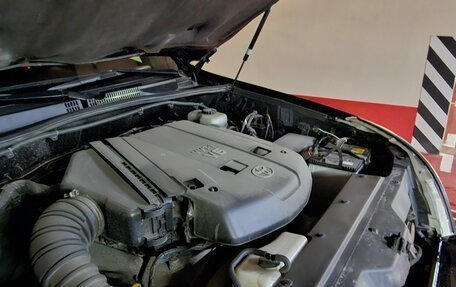 Toyota Land Cruiser Prado 120 рестайлинг, 2008 год, 2 100 000 рублей, 38 фотография