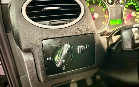 Ford Focus II рестайлинг, 2006 год, 480 000 рублей, 23 фотография