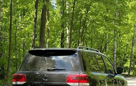 Toyota Land Cruiser 200, 2014 год, 4 300 000 рублей, 2 фотография