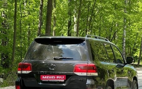 Toyota Land Cruiser 200, 2014 год, 4 300 000 рублей, 6 фотография