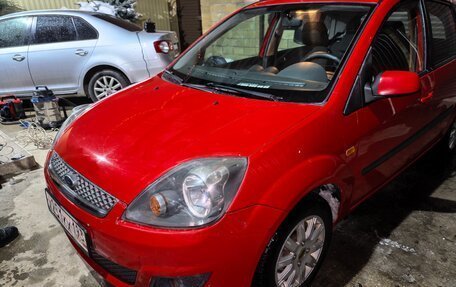 Ford Fiesta, 2007 год, 550 000 рублей, 2 фотография