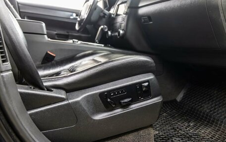 Volkswagen Touareg III, 2005 год, 1 198 000 рублей, 15 фотография