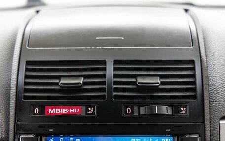 Volkswagen Touareg III, 2005 год, 1 198 000 рублей, 23 фотография