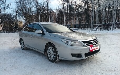 Renault Latitude I, 2010 год, 950 000 рублей, 2 фотография