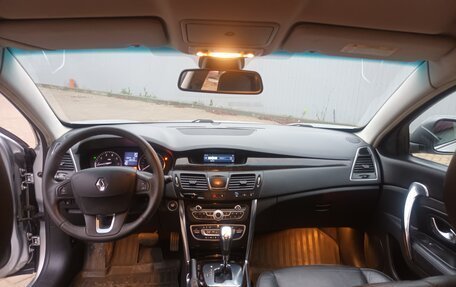 Renault Latitude I, 2010 год, 950 000 рублей, 17 фотография