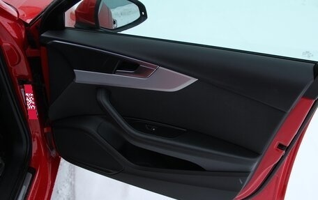 Audi A4, 2017 год, 1 890 000 рублей, 7 фотография