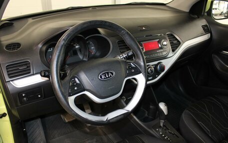 KIA Picanto II, 2011 год, 687 000 рублей, 10 фотография