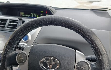 Toyota Prius Alpha I (ZVW40/41), 2014 год, 1 450 000 рублей, 11 фотография