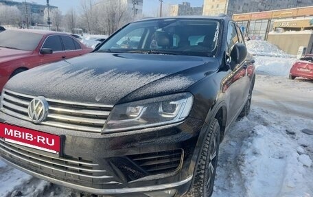 Volkswagen Touareg III, 2015 год, 2 830 000 рублей, 8 фотография