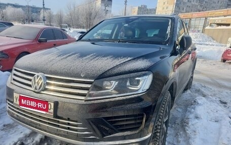 Volkswagen Touareg III, 2015 год, 2 830 000 рублей, 7 фотография