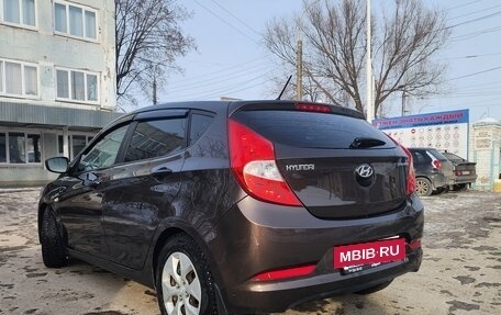 Hyundai Solaris II рестайлинг, 2015 год, 1 200 000 рублей, 13 фотография