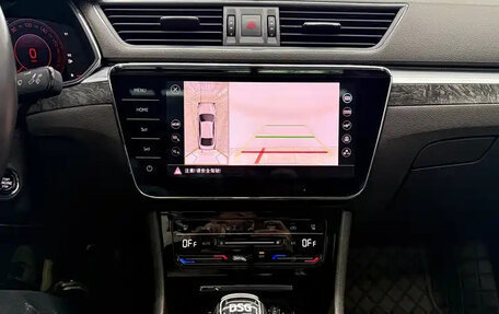 Skoda Superb III рестайлинг, 2022 год, 2 250 000 рублей, 10 фотография