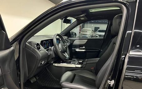 Mercedes-Benz GLB, 2022 год, 1 990 004 рублей, 7 фотография