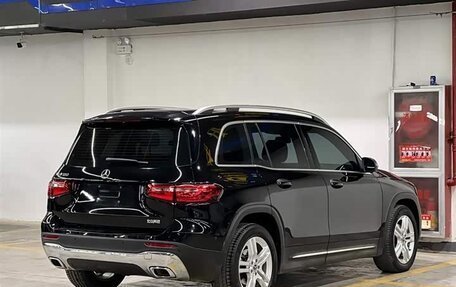 Mercedes-Benz GLB, 2022 год, 1 990 004 рублей, 5 фотография