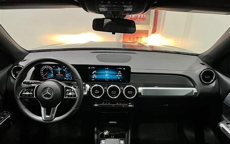 Mercedes-Benz GLB, 2022 год, 1 990 004 рублей, 9 фотография