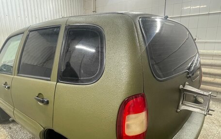 Chevrolet Niva I рестайлинг, 2004 год, 390 000 рублей, 5 фотография