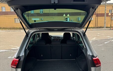 Volkswagen Tiguan II, 2020 год, 2 625 000 рублей, 11 фотография