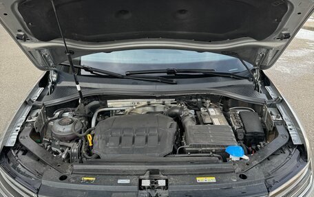 Volkswagen Tiguan II, 2020 год, 2 625 000 рублей, 16 фотография