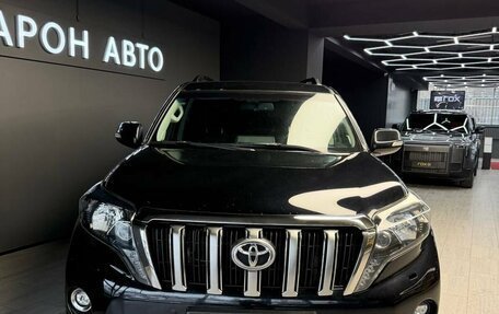 Toyota Land Cruiser Prado 150 рестайлинг 2, 2016 год, 3 690 000 рублей, 2 фотография