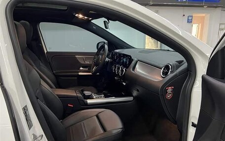 Mercedes-Benz GLA, 2022 год, 1 946 004 рублей, 11 фотография