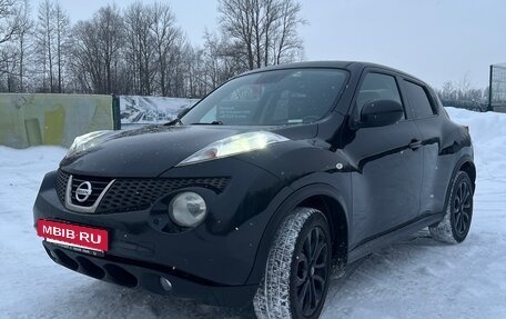 Nissan Juke II, 2011 год, 775 000 рублей, 2 фотография